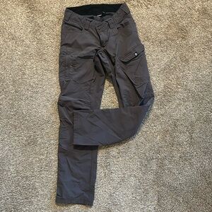 Women’s truewerk size 8 tall (34” inseam). Good condition just too big.